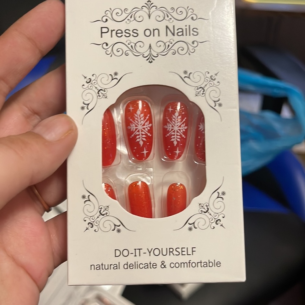 Nails - Picture 2 of 6